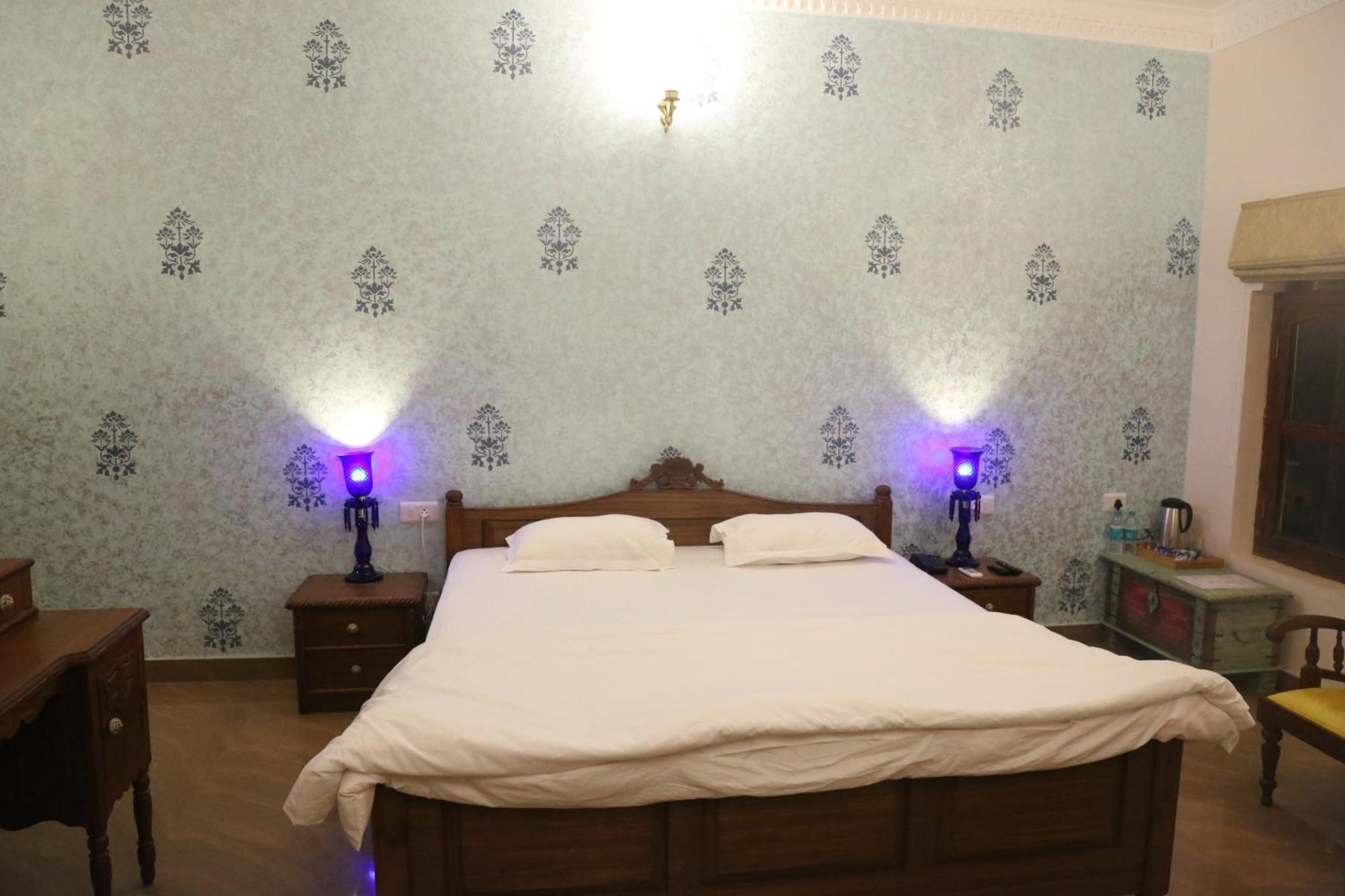Vijaigarh Kothi - Heritage Boutique *
